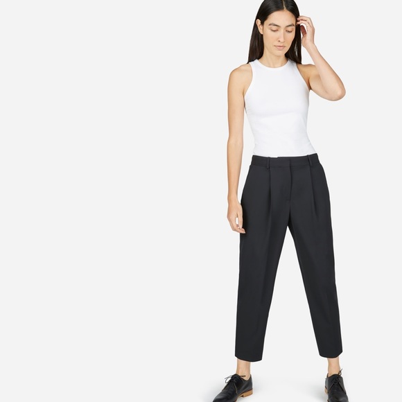 Everlane Pants - Everlane- Italian GoWeave Slouchy Pant in black Everlane Pants - Everlane- Italian GoWeave Slouchy Pant in black